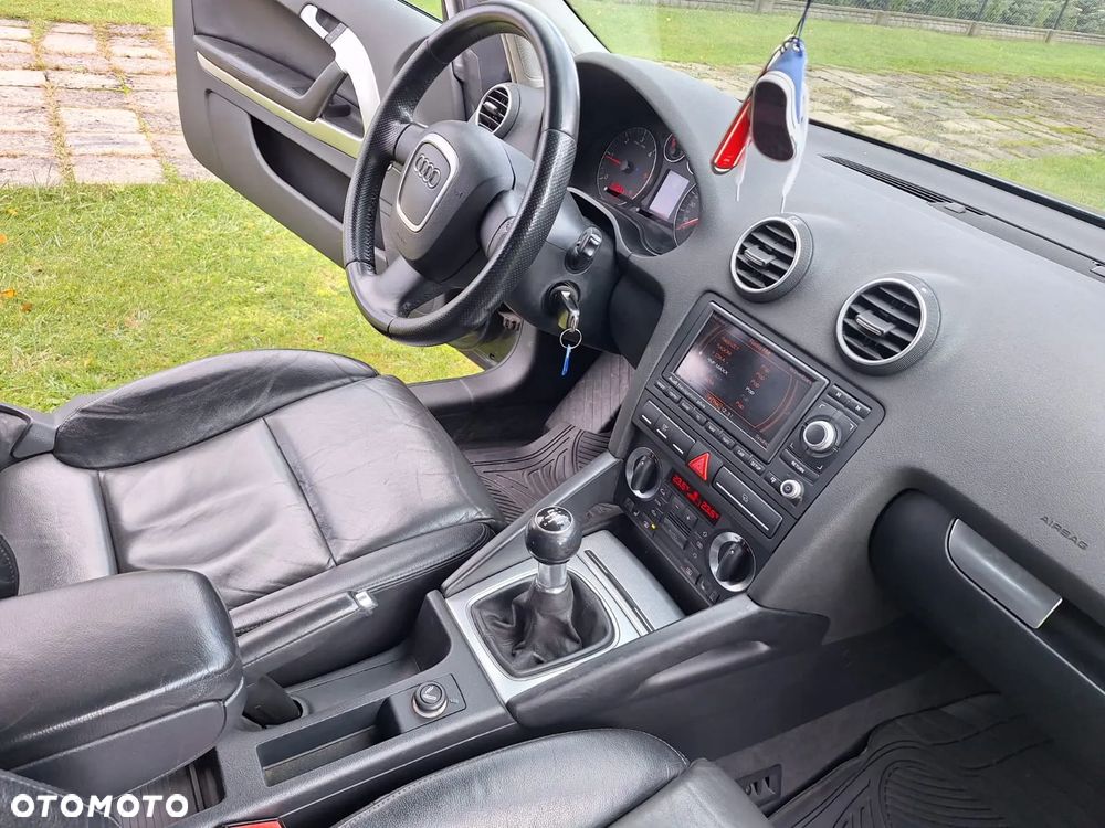 Audi A3 3-drzwiowe 1.9 TDI DPF S line Sportpaket (plus) - 16