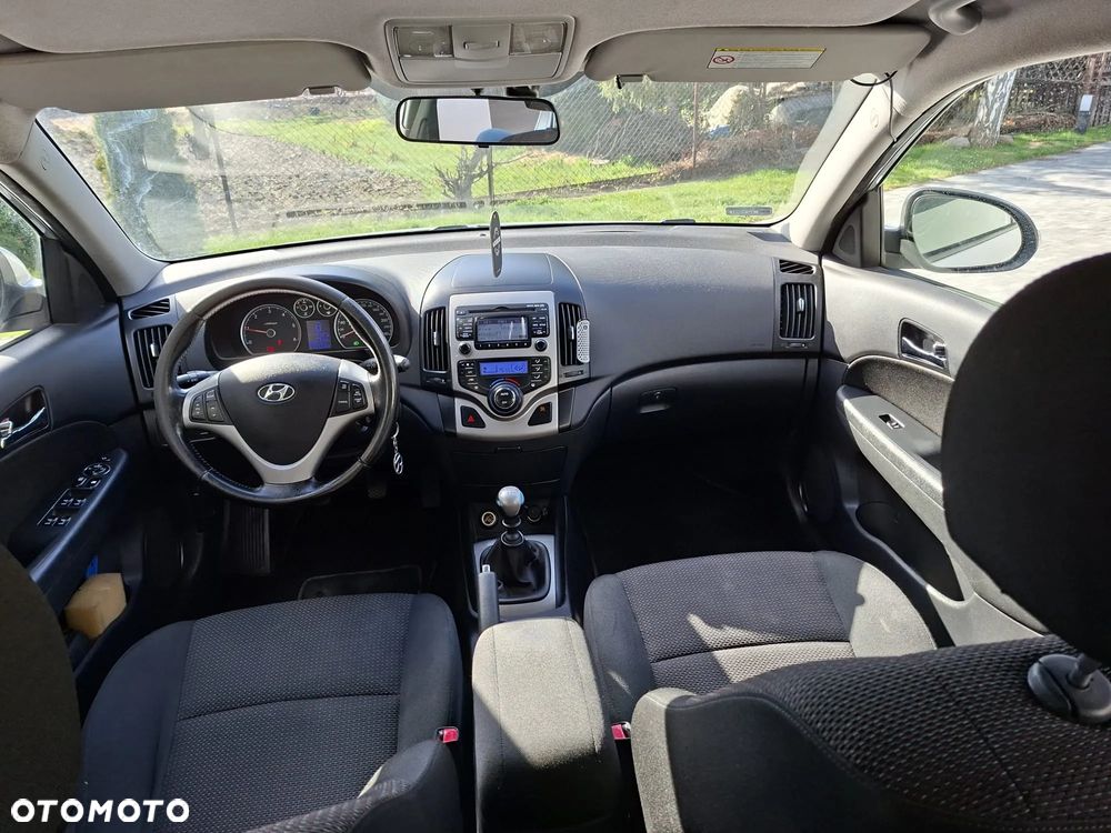 Hyundai i30 1.6 CRDi Blue Comfort - 3