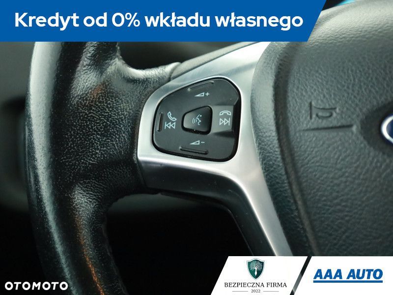 Ford Fiesta - 13