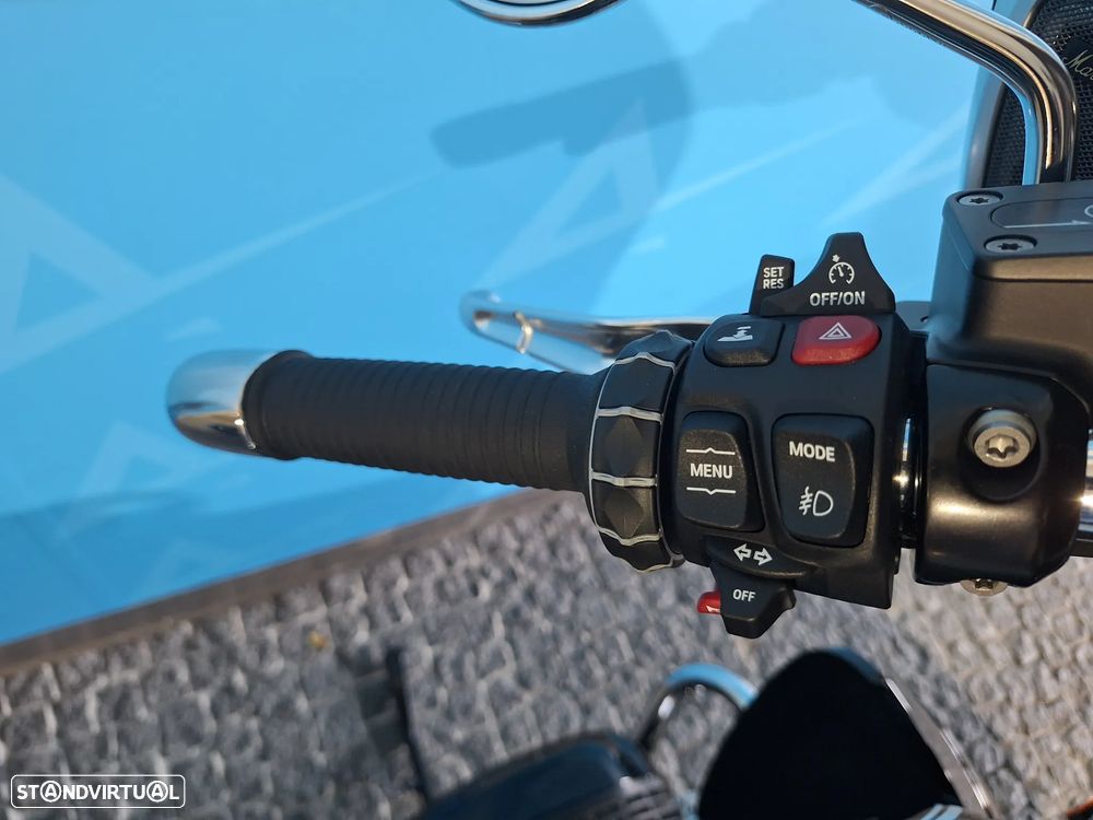 BMW R 18 Transcontinental - 8