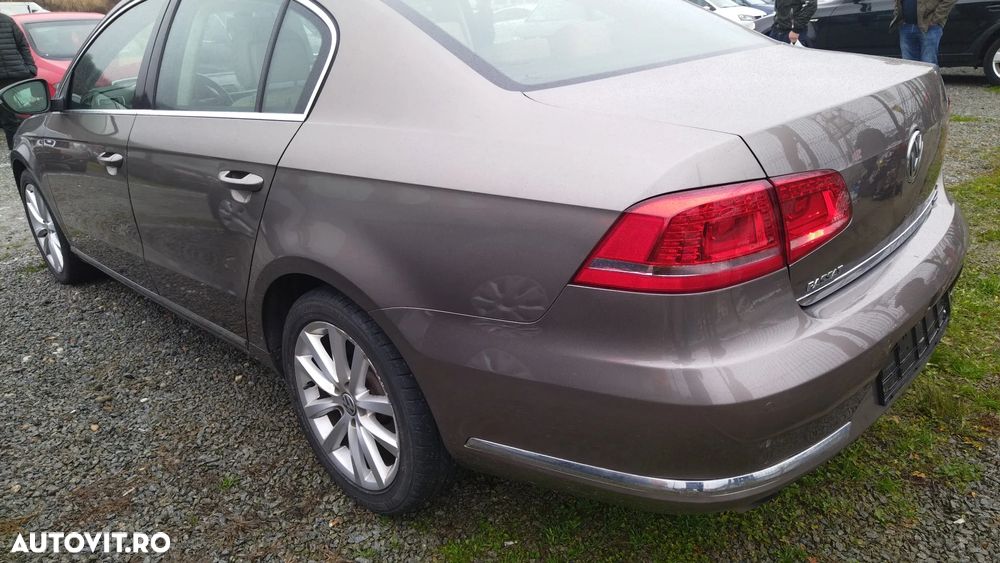 Volkswagen Passat 1.6 TDI BlueMotion Technology Business Edition - 4