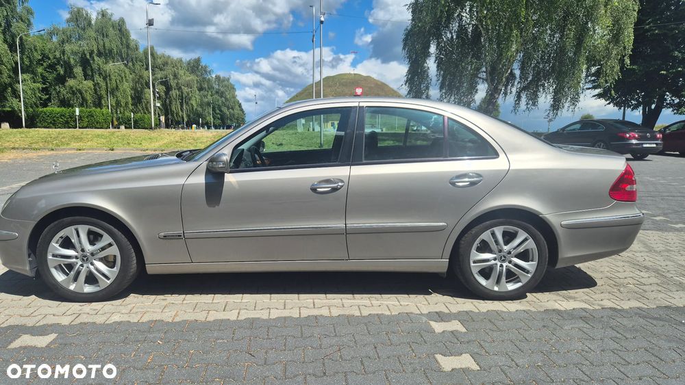 Mercedes-Benz Klasa E 240 Avantgarde - 2