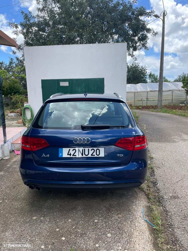 Audi A4 Avant 2.0 TDI Business Line - 9