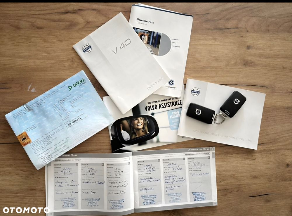 Volvo V40 T2 Kinetic - 12