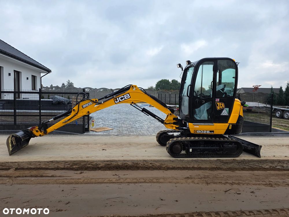 JCB JCB 8026 mini koparka 3 łyżki szybkozłącze 1 wł sprowadzona serwisowana idealna 8025 - 2