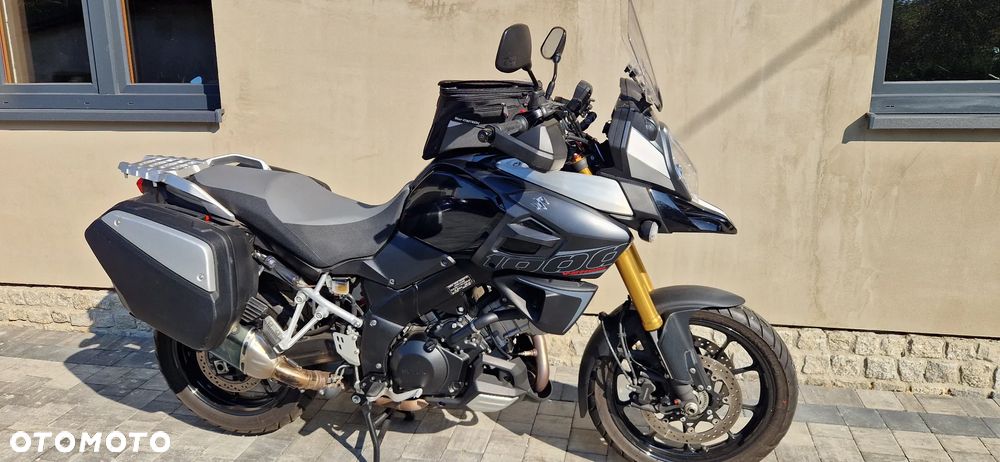 Suzuki V-STROM - 2