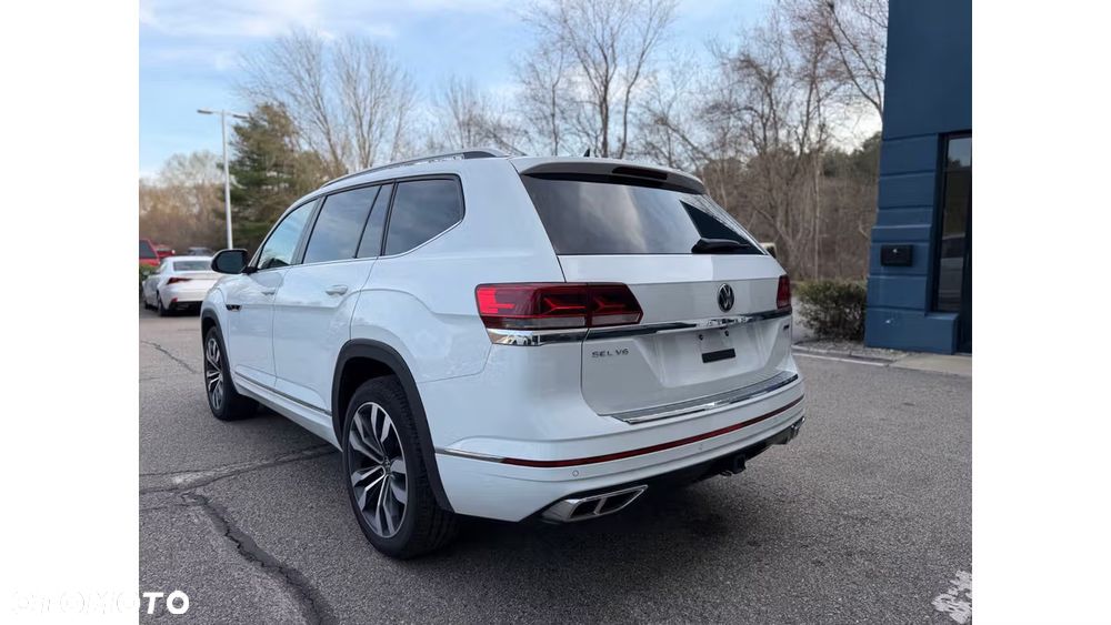 Volkswagen Atlas - 11