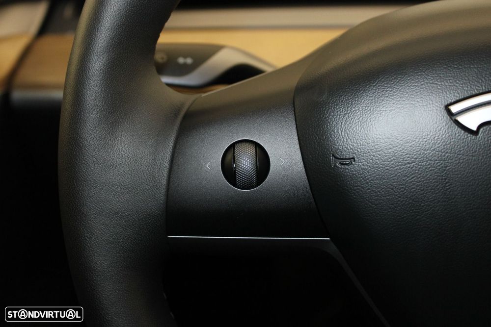 Tesla Model 3 Long Range Tração Traseira - 11