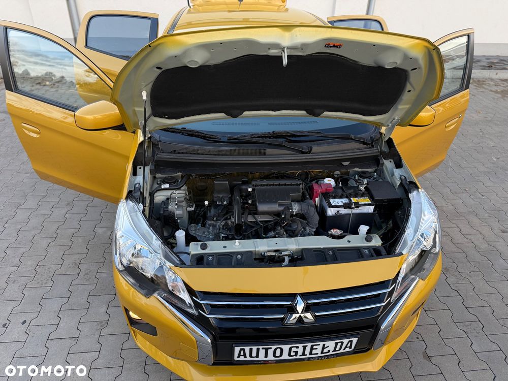 Mitsubishi Space Star AS&G 1.2 CVT Spirit+ Black - 38