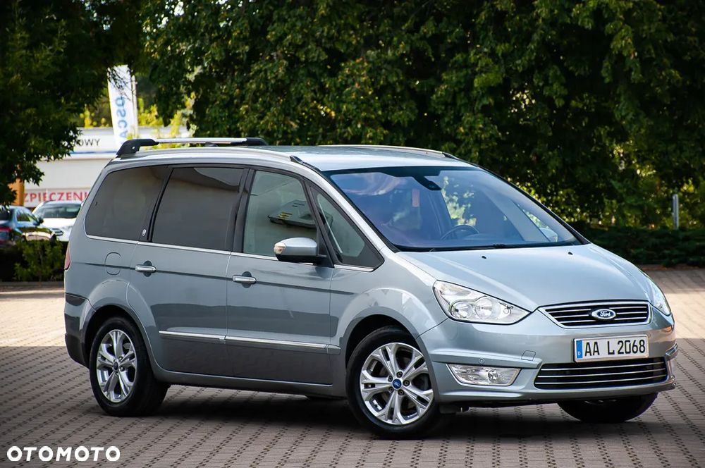 Ford Galaxy 2.0 TDCi Ghia - 12