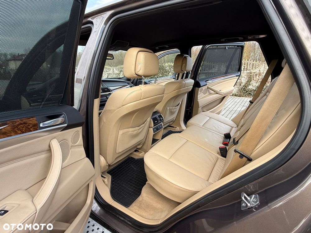 BMW X5 xDrive40d Edition Exclusive - 23