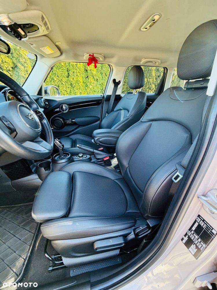 MINI Cooper Multitone Edition - 29