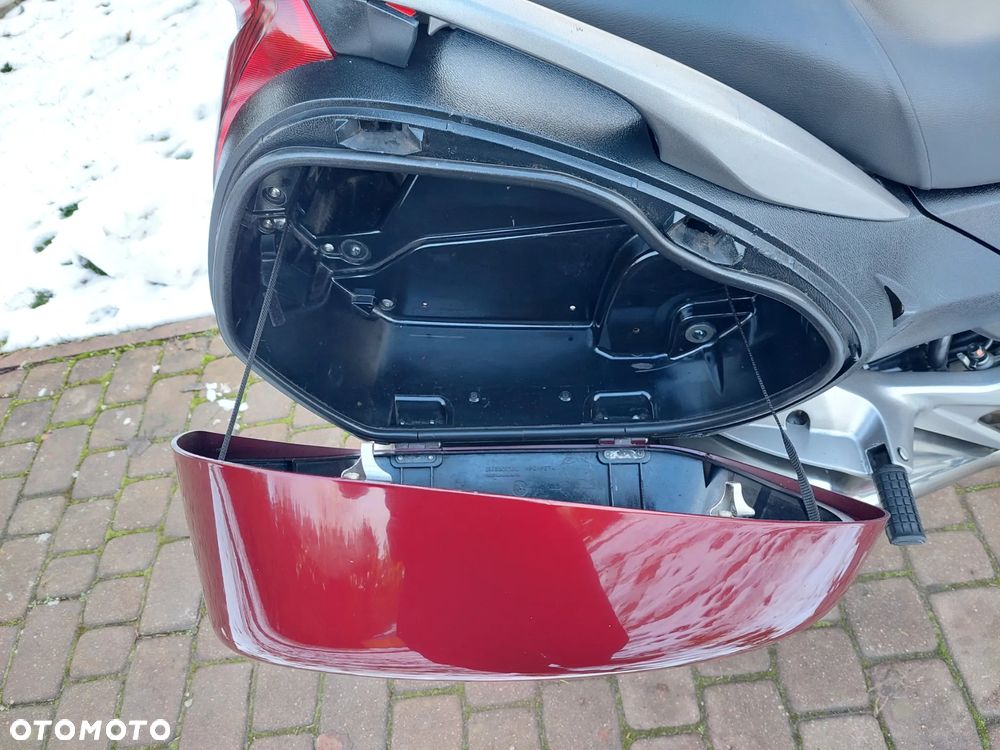 Honda Deauville - 12