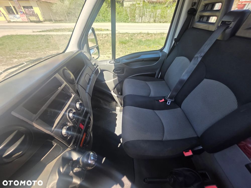 Iveco Daily 35c-15 50c-15 Skrzynia 3.60 M + HDS  1.8 Tony ! Bez Korozji  ! Z Włoch  ! - 14