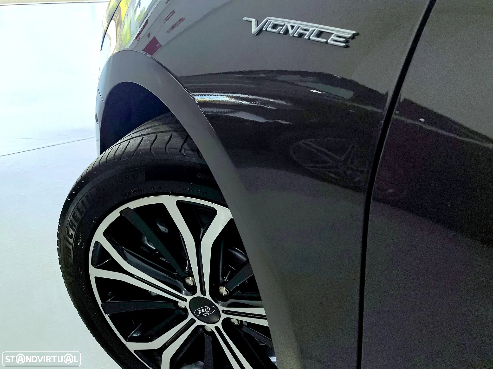 Ford Focus 1.0 EcoBoost Vignale - 38