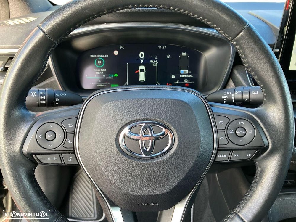 Toyota Corolla Touring Sports - 13