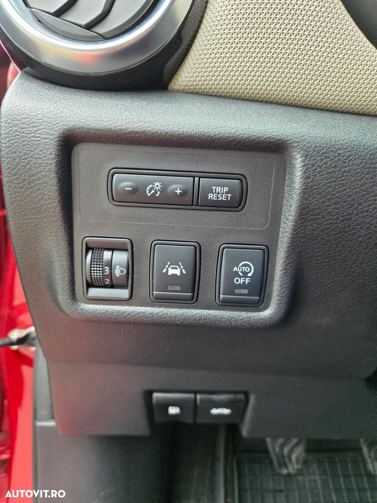 Nissan Micra 1.5 dCi N-Connecta - 13