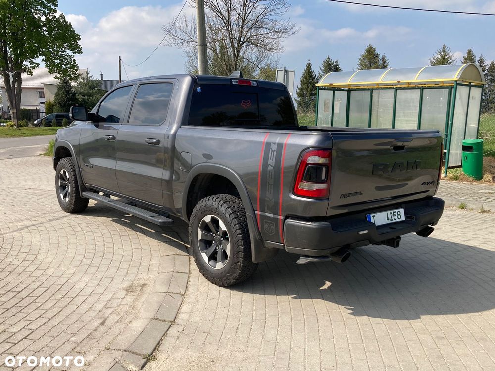 Dodge RAM 5.7 4x4 - 7