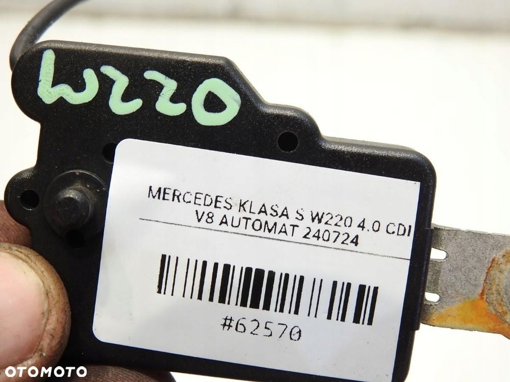 WZMACNIACZ ANTENY ANTENOWY MERCEDES W220 2208201489 - 2