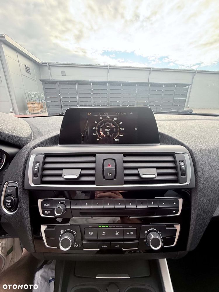 BMW Seria 1 116i - 15