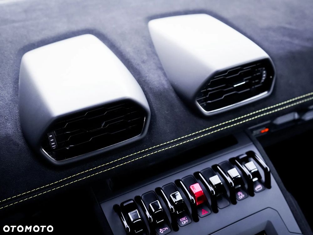 Lamborghini Huracan - 15