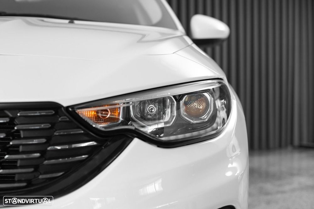 Fiat Tipo Station Wagon 1.3 M-Jet Lounge - 11