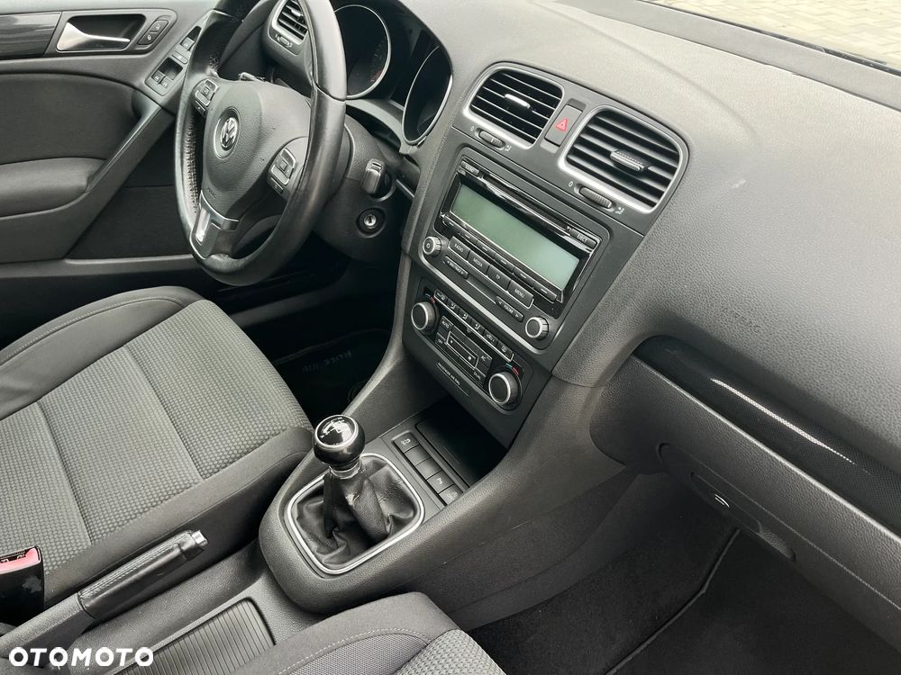 Volkswagen Golf 1.6 TDI DPF BlueMotion Technology Trendline - 21