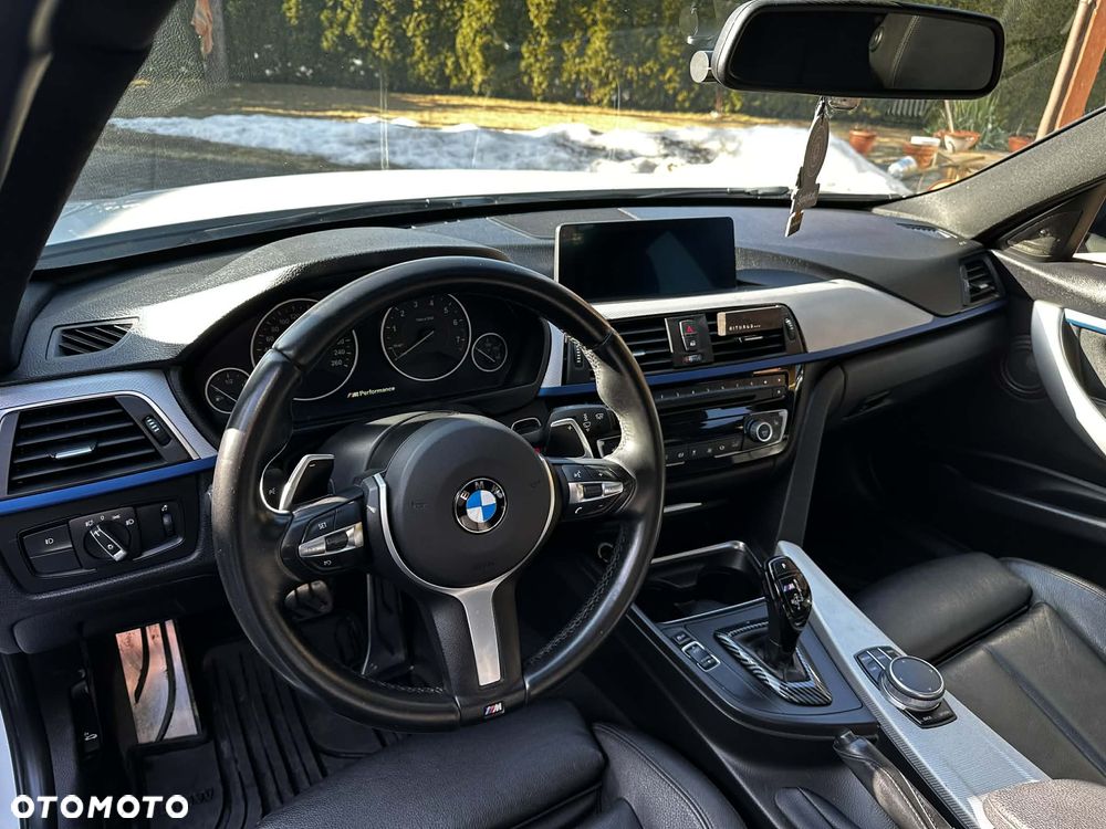 BMW Seria 3 328i - 11