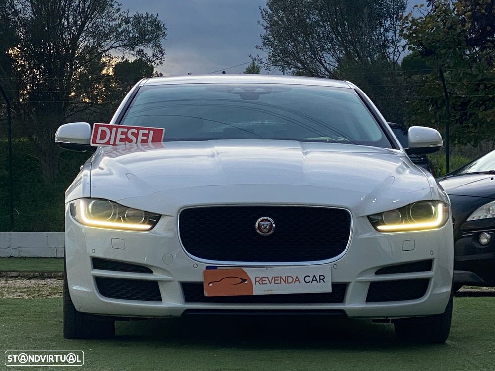 Jaguar XE 2.0 D Prestige Aut. - 5