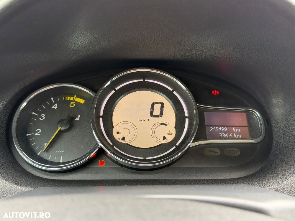 Renault Megane ENERGY dCi 110 Start & Stop Bose Edition - 10