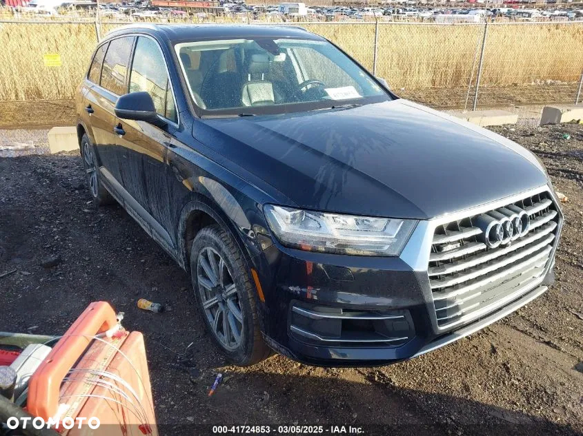 Audi A8 - 17