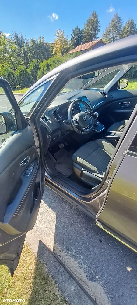 Renault Scenic BLUE dCi 120 EDC LIMITED - 9