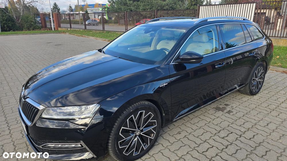 Skoda Superb 2.0 TDI SCR 4x4 L&K DSG - 2