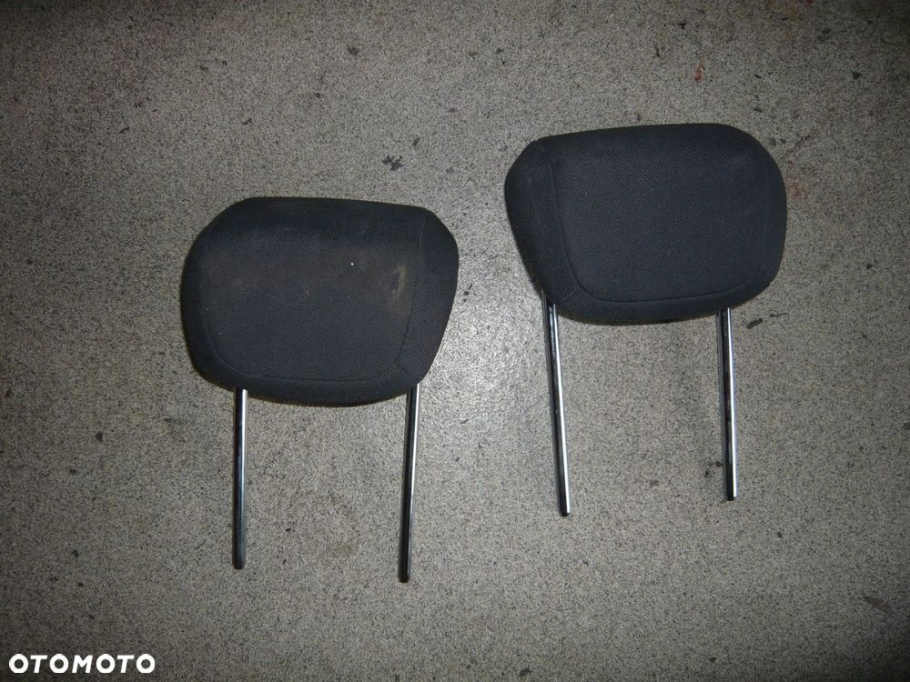 Zagłówek kanapy komplet Opel Corsa D