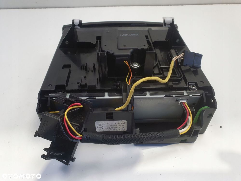Mercedes CLS C219 W219 PANEL KONSOLI ŚRODKOWEK Zmieniarka A2196800552 - 7