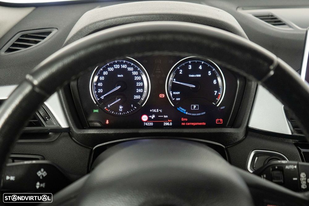 BMW X1 25 e xDrive Corporate Edition - 25