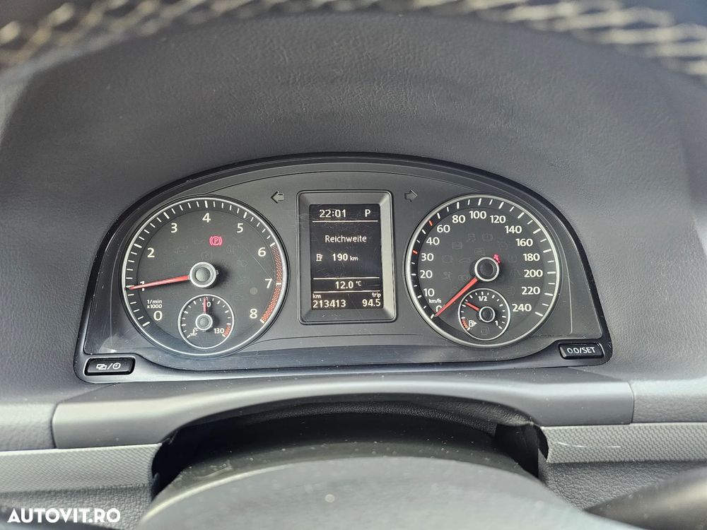 Volkswagen Touran 1.4 TSI DSG MATCH - 23