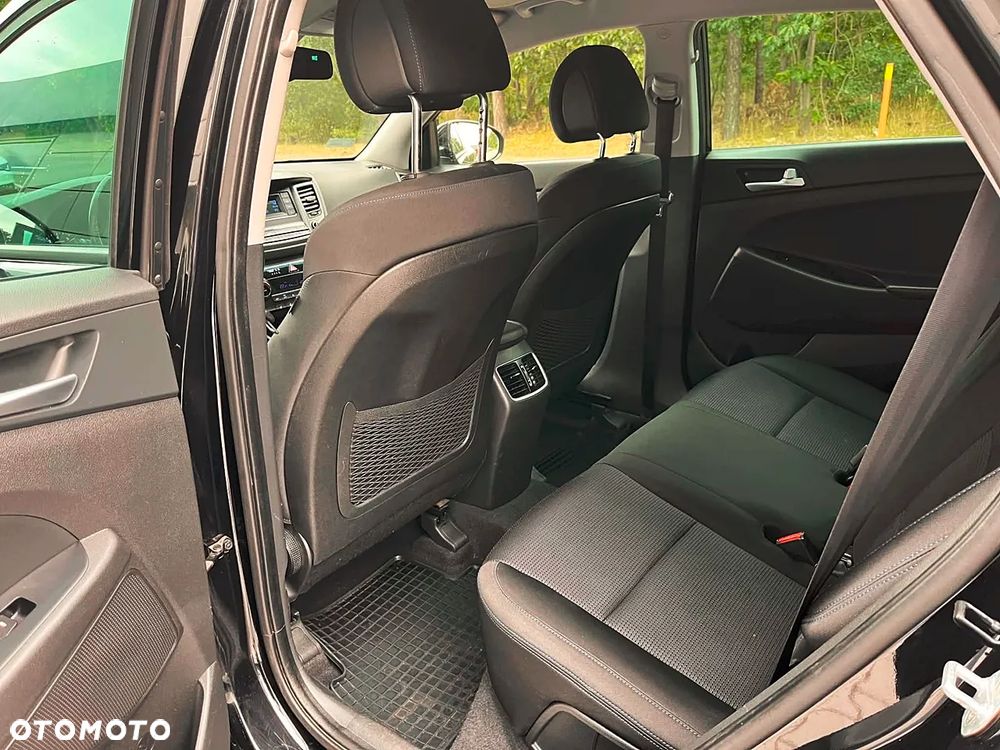 Hyundai Tucson 1.6 GDI BlueDrive Comfort 2WD - 12