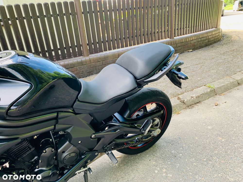 Kawasaki ER - 7