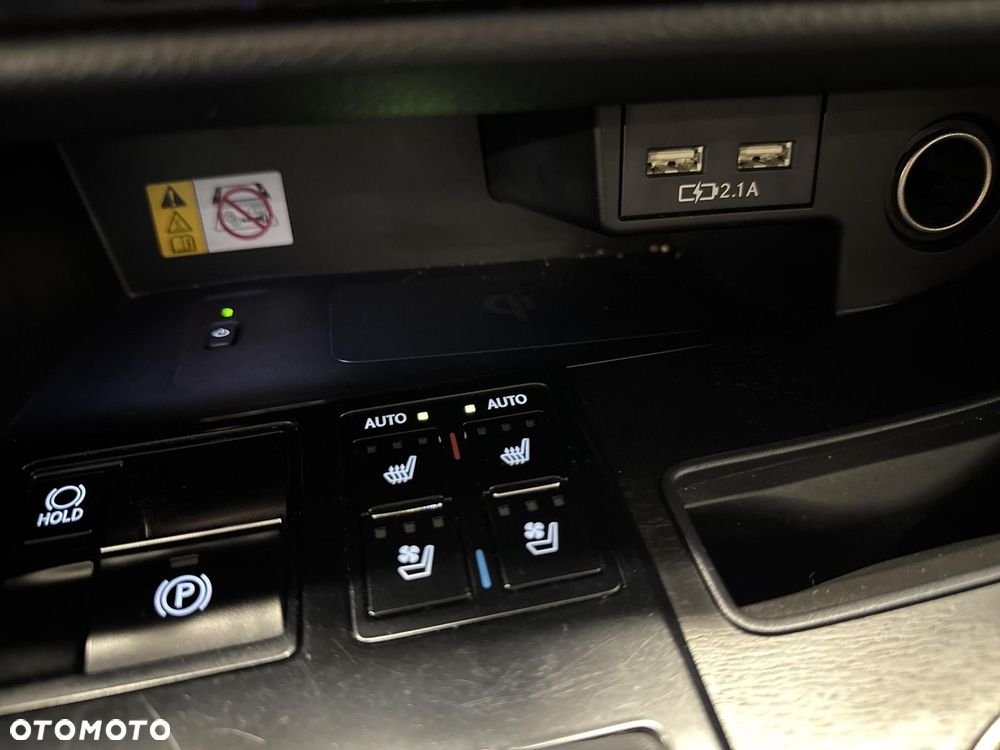 Lexus RX 450h F-Impression - 27