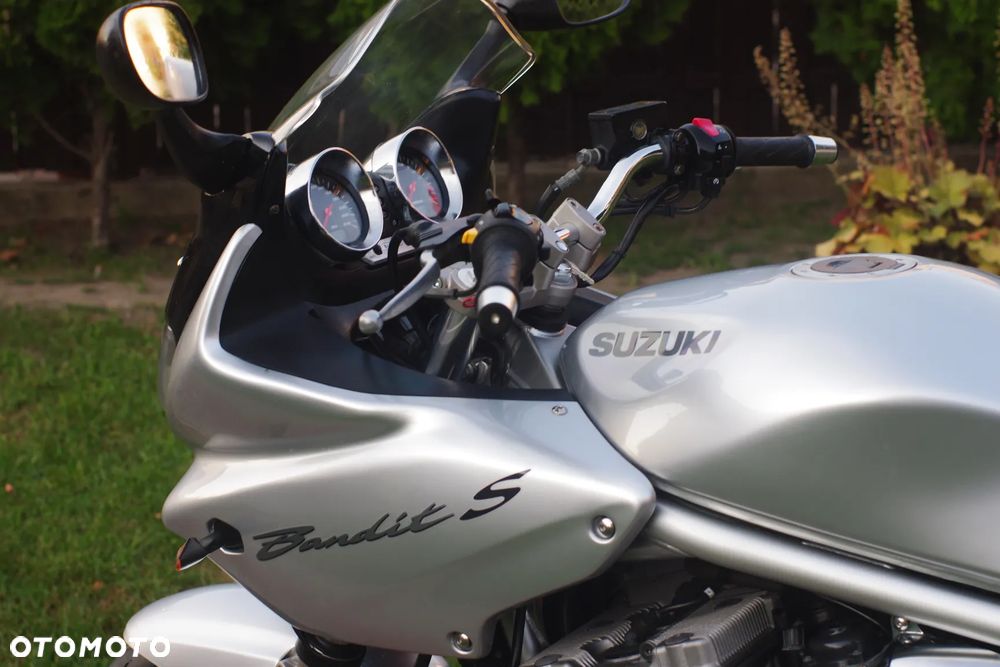 Suzuki Bandit - 18