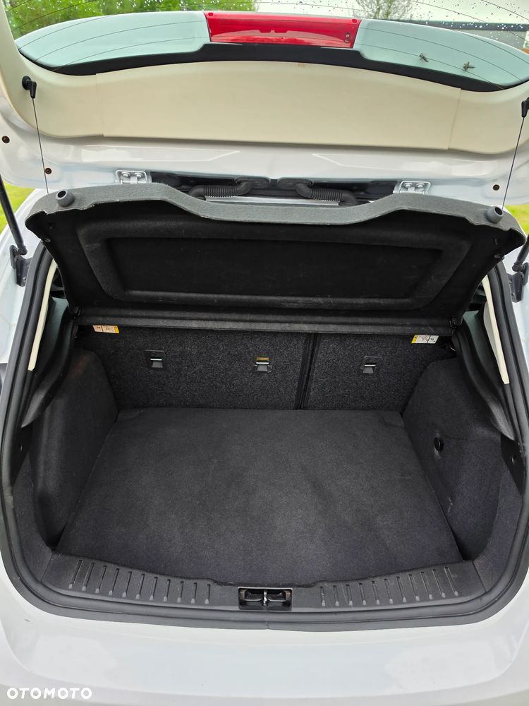 Ford Focus - 9
