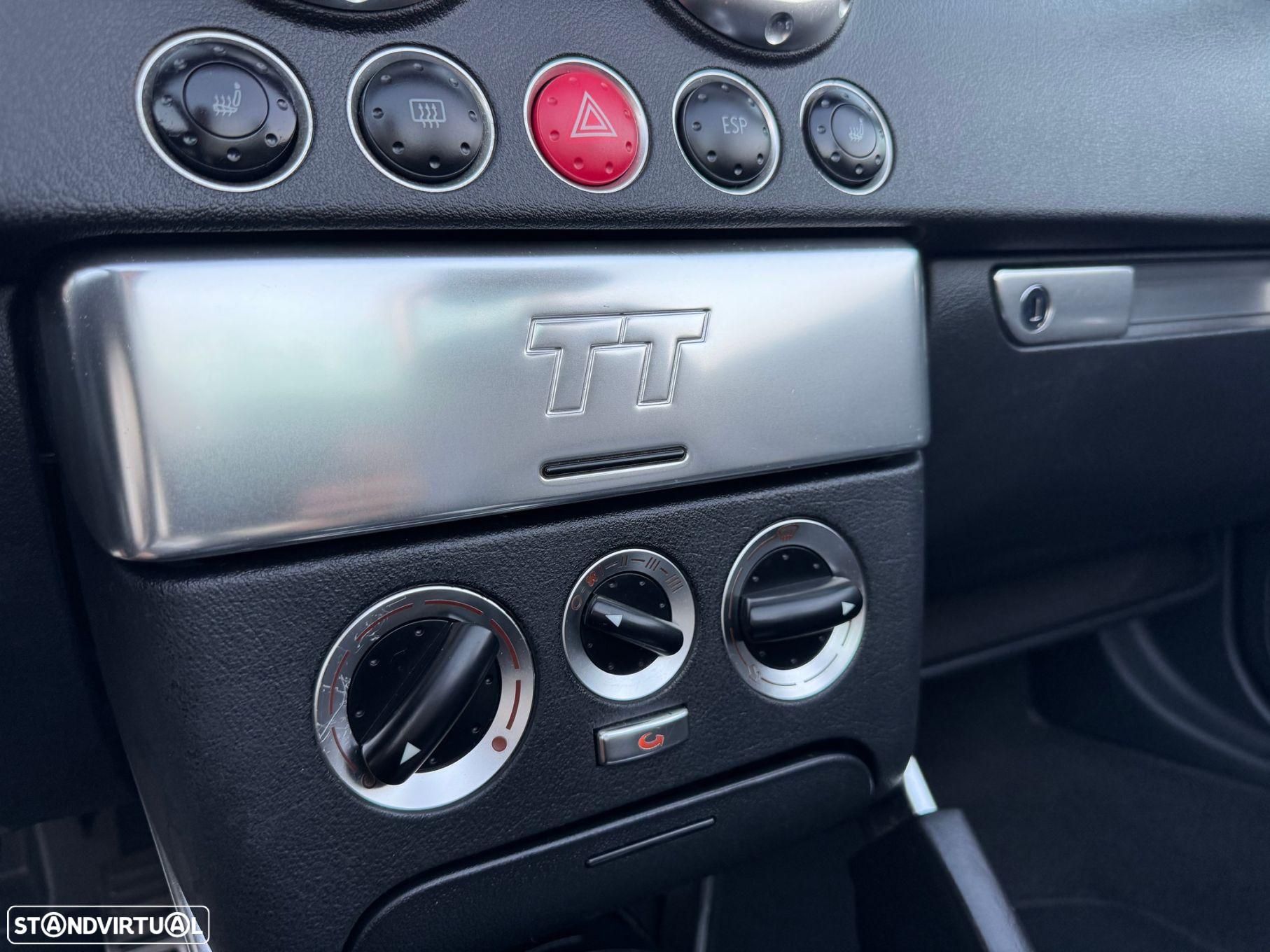 Audi TT Roadster 1.8 T - 17