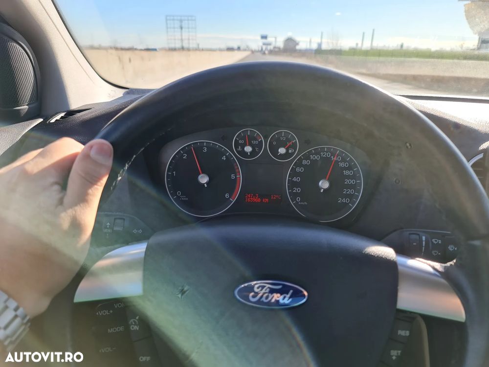 FORD Focus 2008 — imagine 27