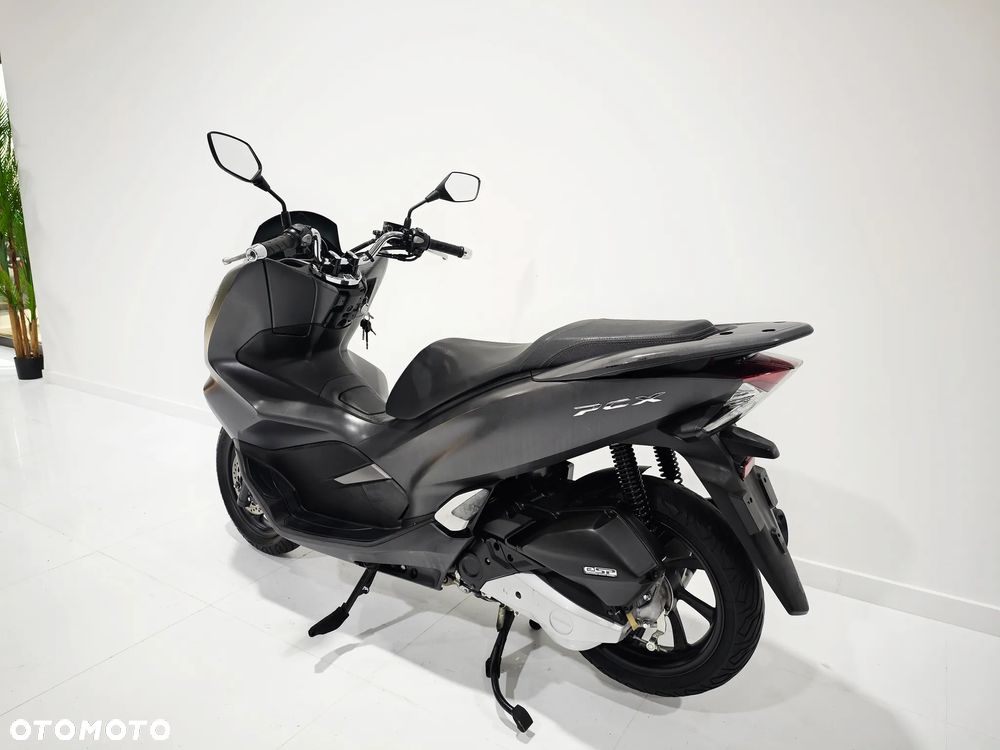 Honda PCX - 8