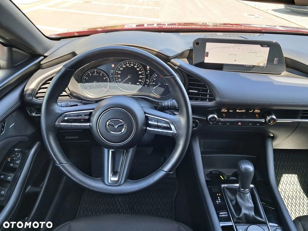 Mazda 3 2.0 mHEV Hikari - 15