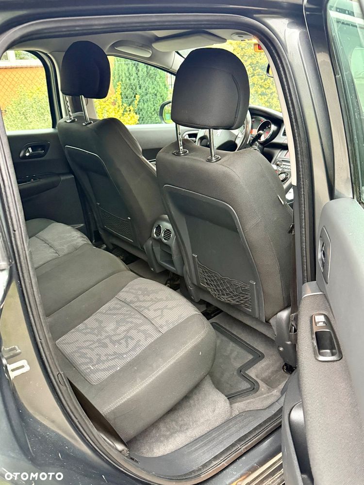 Peugeot 3008 1.6 HDi Premium - 20