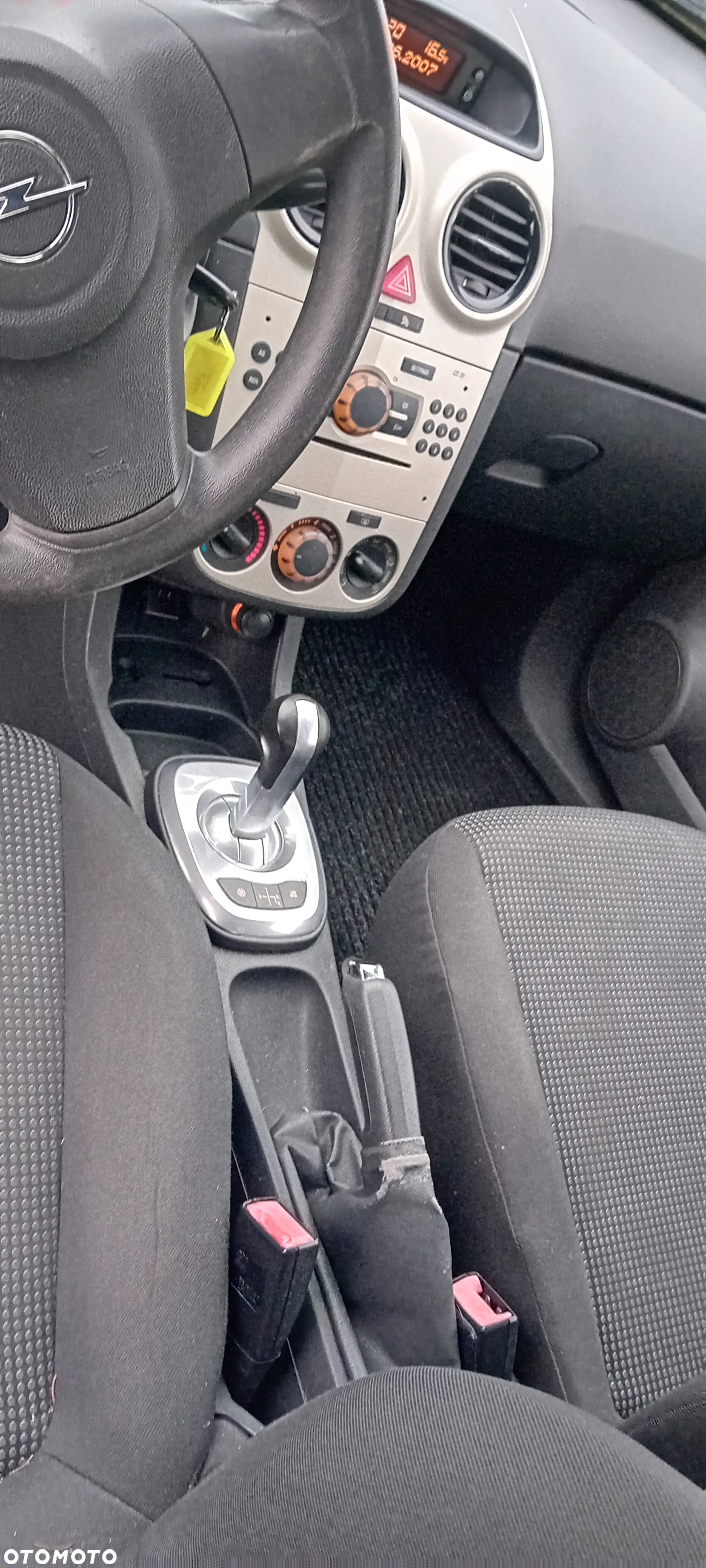 Opel Corsa 1.2 16V Enjoy EasyTronic - 3