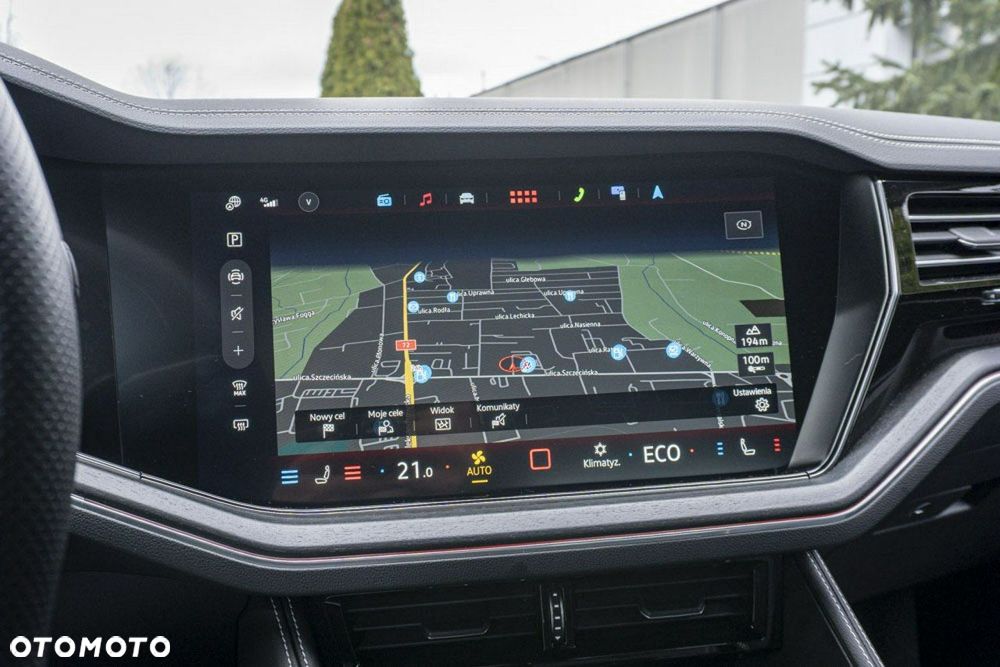 Volkswagen Touareg - 39