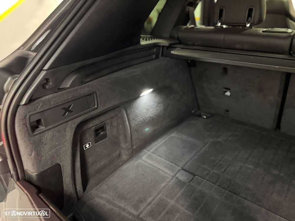 BMW X5 45 e xDrive Pack M 50 anos - 27